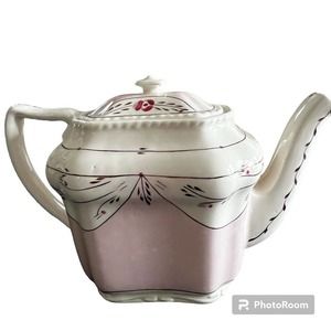 Vintage Teapot Unbranded Pink White